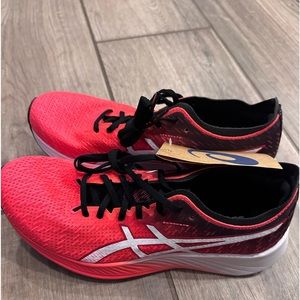Women's Magic Speed Running Shoes, Size 7.5